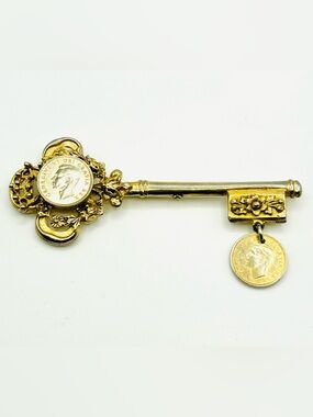 Vintage Coro Signed Goldtone Skeleton Key Dangle Royal Coin Brooch Pin